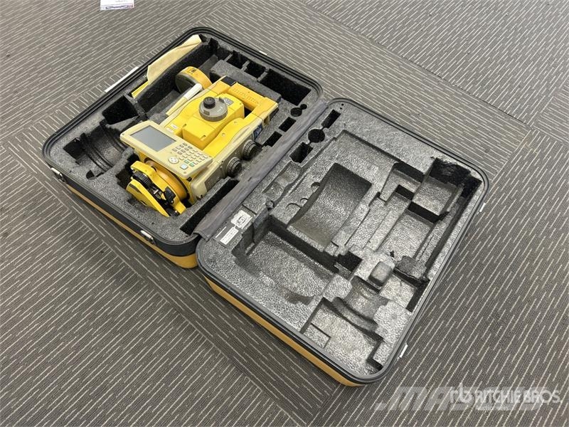 Topcon Surveyors Quick Station الأدوات ومعدات الأتمتة والقياس