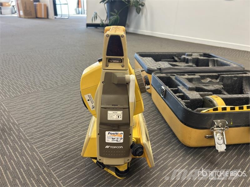 Topcon Surveyors Quick Station الأدوات ومعدات الأتمتة والقياس