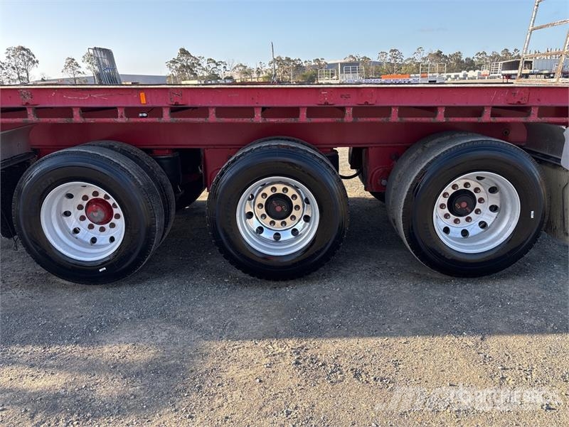 Topstart 13.6 m Tri/A Flatbed Trailer 自卸半挂车
