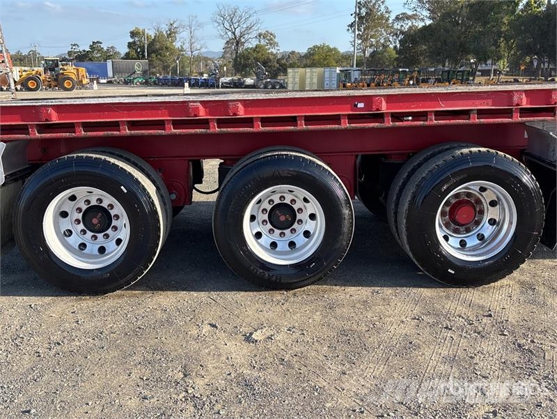 Topstart 13.6 m Tri/A Flatbed Trailer 自卸半挂车