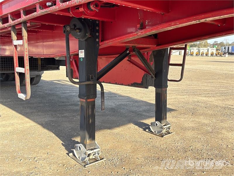 Topstart 13.6 m Tri/A Flatbed Trailer 自卸半挂车