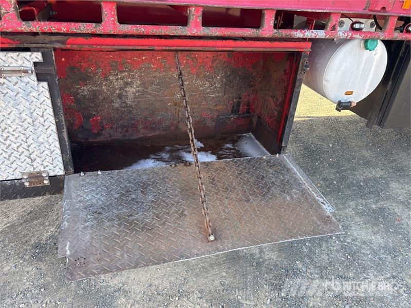 Topstart 13.6 m Tri/A Flatbed Trailer 自卸半挂车