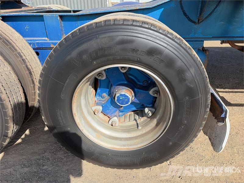 TOS 7.4 m Tri/A B-Double Lead Flatbed Trailer Flatbed/Dropside trailers
