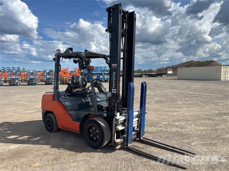 Toyota 32-8FGJ35 Forklift Andere Gabelstapler