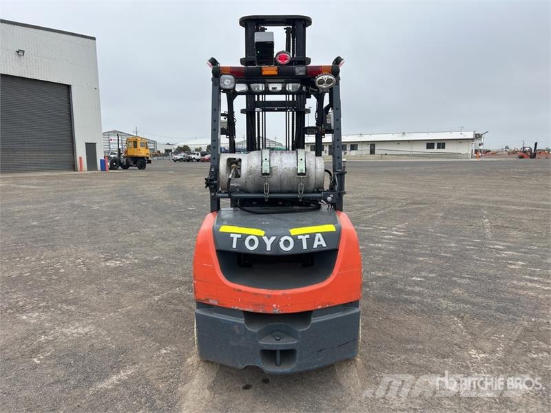 Toyota 32-8FGJ35 Forklift Empilhadores - Outros