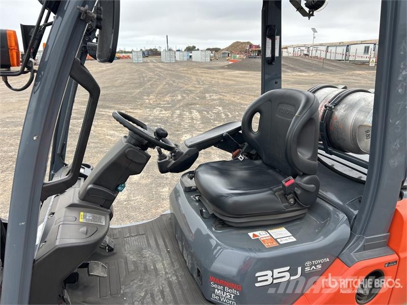 Toyota 32-8FGJ35 Forklift Empilhadores - Outros