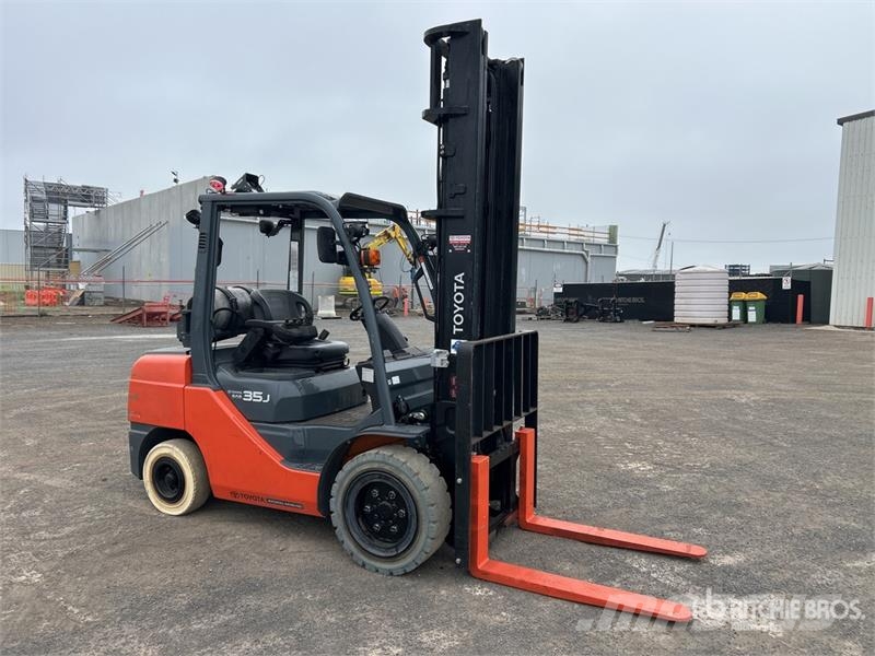 Toyota 32-8FGJ35 Forklift Empilhadores - Outros