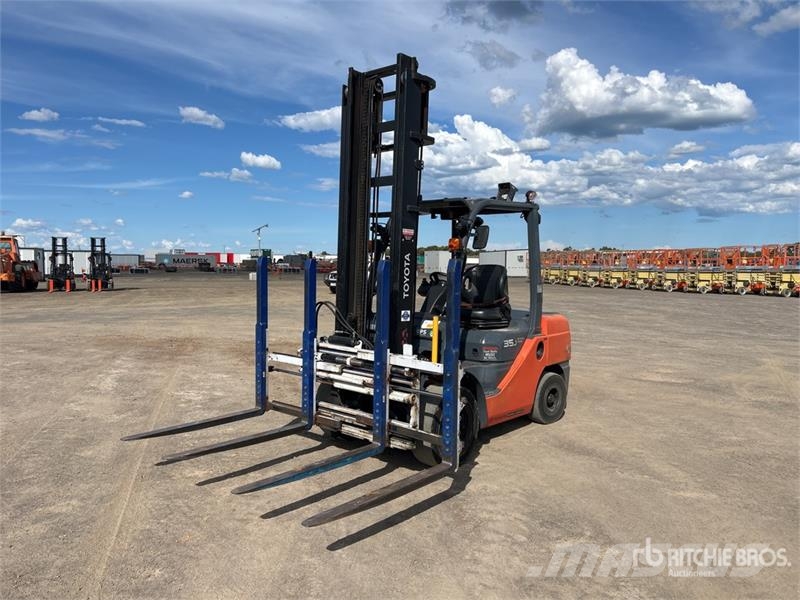 Toyota 32-8FGJ35 Forklift Andere Gabelstapler