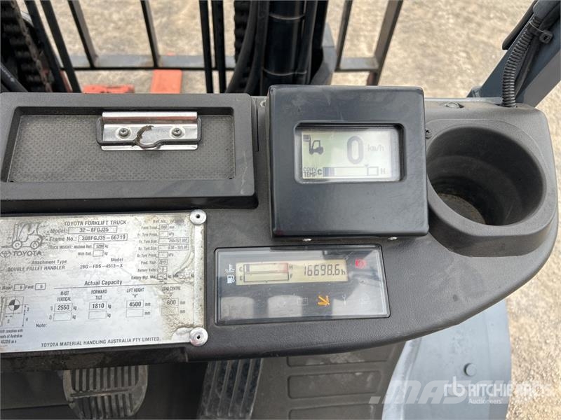Toyota 32-8FGJ35 Forklift Empilhadores - Outros