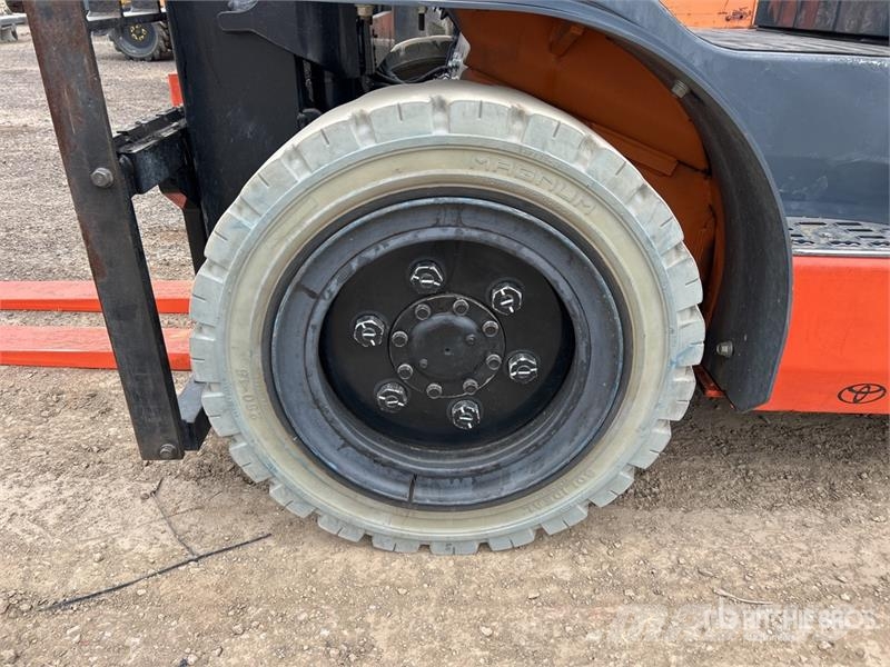 Toyota 32-8FGJ35 Forklift Empilhadores - Outros