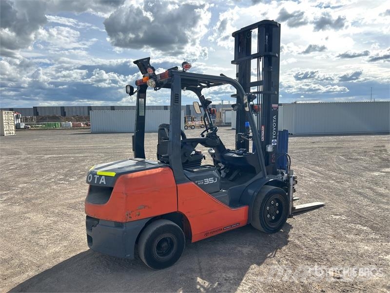 Toyota 32-8FGJ35 Forklift Andere Gabelstapler