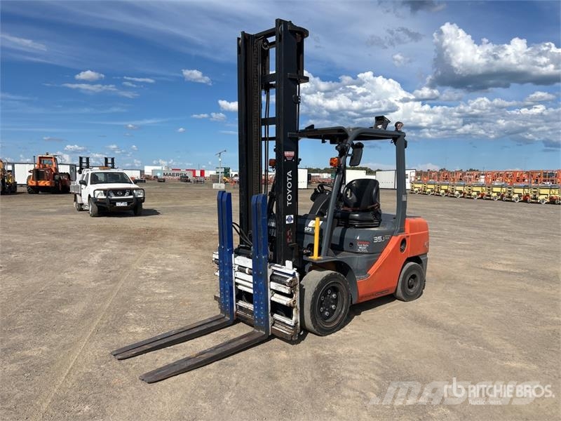Toyota 32-8FGJ35 Forklift Andere Gabelstapler