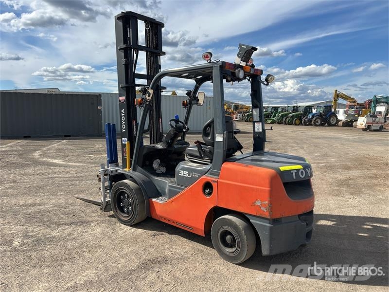 Toyota 32-8FGJ35 Forklift Andere Gabelstapler