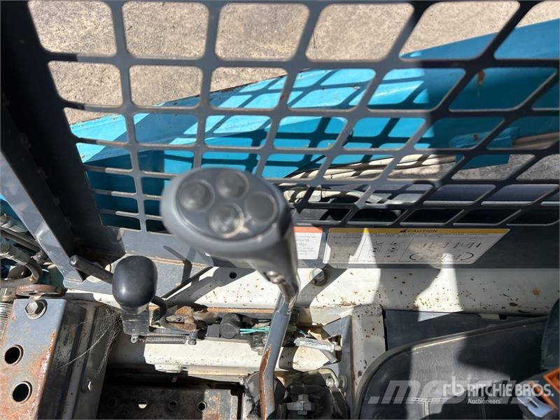 Toyota 4SDK4 Mini Skid Steer Loader Skid steer loaders
