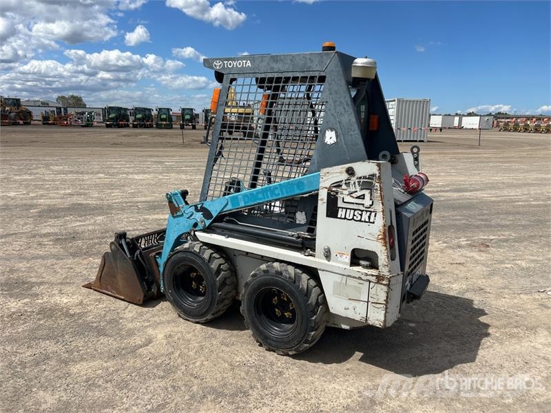 Toyota 4SDK4 Mini Skid Steer Loader Skid steer loaders