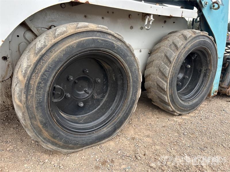 Toyota 4SDK5 Skid Steer Loader Skid steer loaders