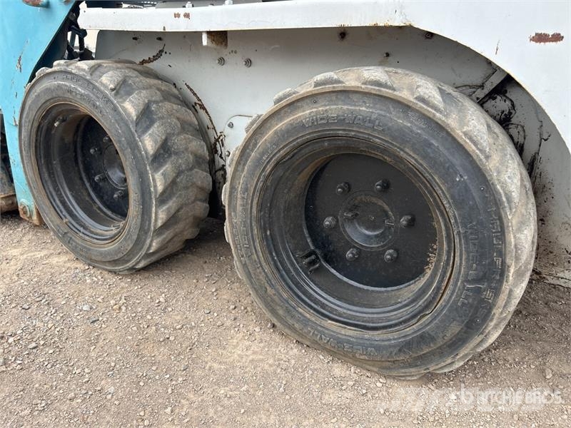 Toyota 4SDK5 Skid Steer Loader Skid steer loaders