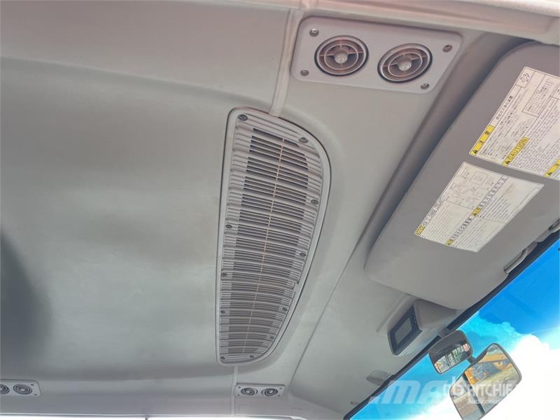 Toyota Coaster 4x2 21-Seat Bus Mini-bus