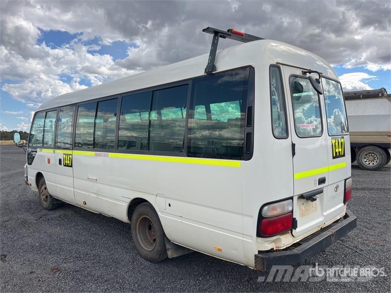 Toyota Coaster 4x2 21-Seat Bus Mini-bus