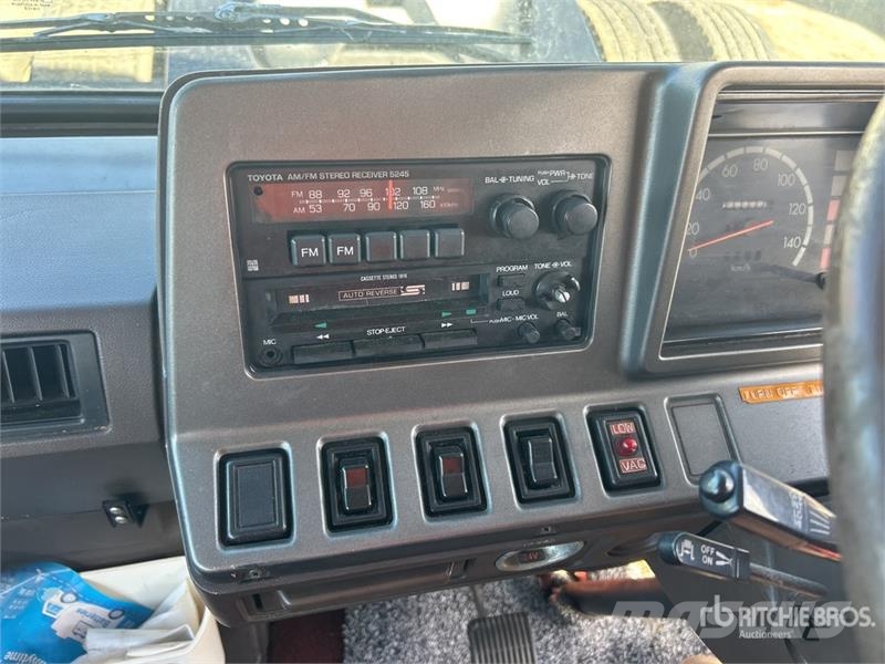 Toyota Coaster Motor Home Asuntoautot ja asuntovaunut