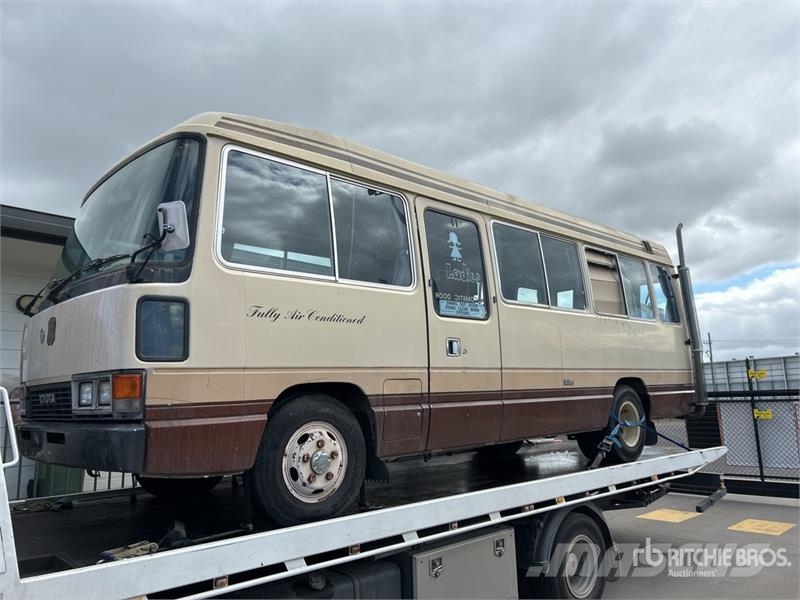 Toyota Coaster Motor Home Avtodomi in počitniške prikolice