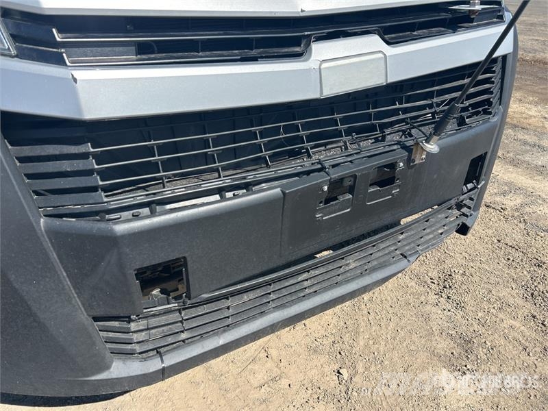 Toyota HiAce Commuter 4x2 11-Seat Mini Bus 미니 버스