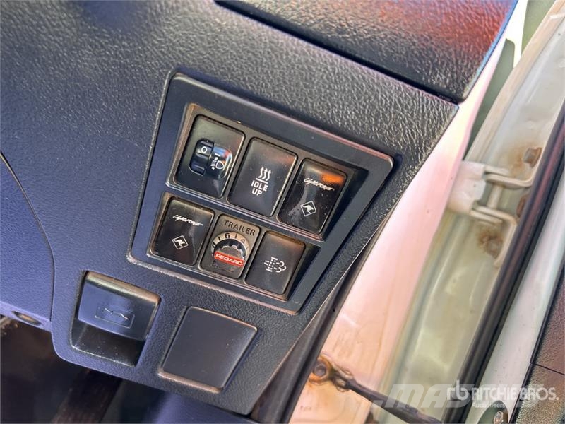Toyota Hilux Otros
