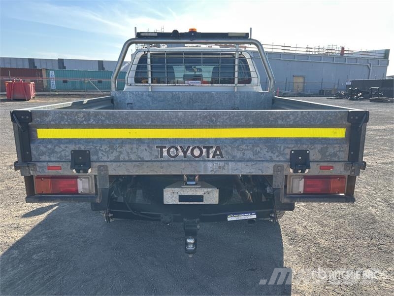 Toyota Hilux Otros