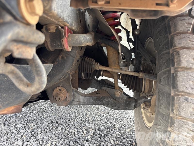 Toyota Hilux Прочие фургоны