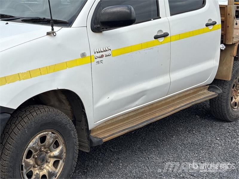 Toyota Hilux Άλλα Vans
