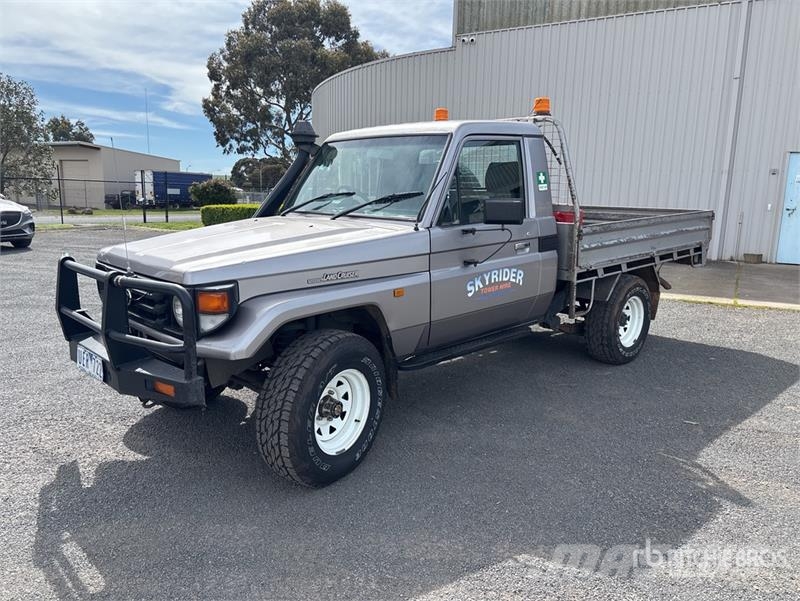 Toyota Landcruiser 4x4 Pickup Ostalo
