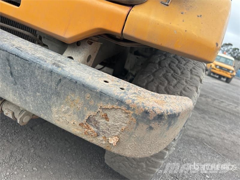 Toyota LandCruiser 75 Series Troop Carrier 4WD SUV Auto