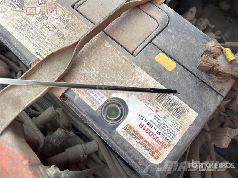 Toyota LandCruiser 75 Series Troop Carrier 4WD SUV Auto