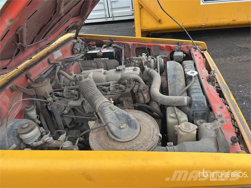 Toyota LandCruiser 75 Series Troop Carrier 4WD SUV Auto