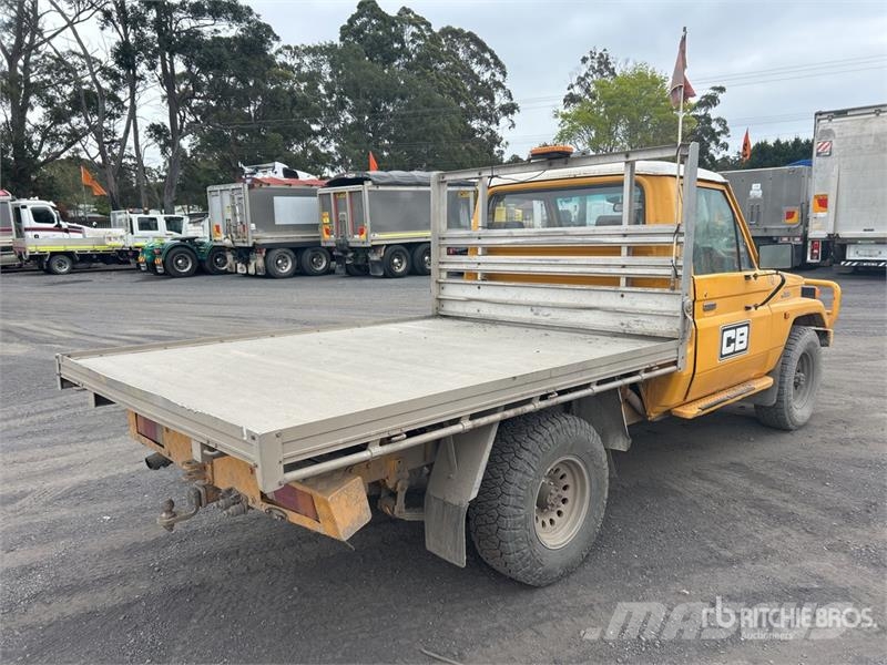 Toyota LandCruiser 75 Series 4x4 Pickup Other