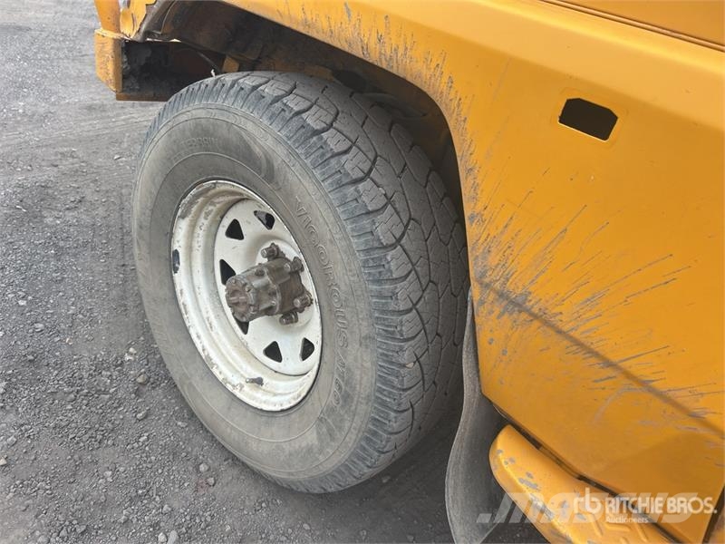Toyota LandCruiser 75 Series 4x4 Pickup Furgoni altro