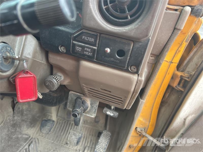 Toyota LandCruiser 75 Series 4x4 Pickup Furgoni altro