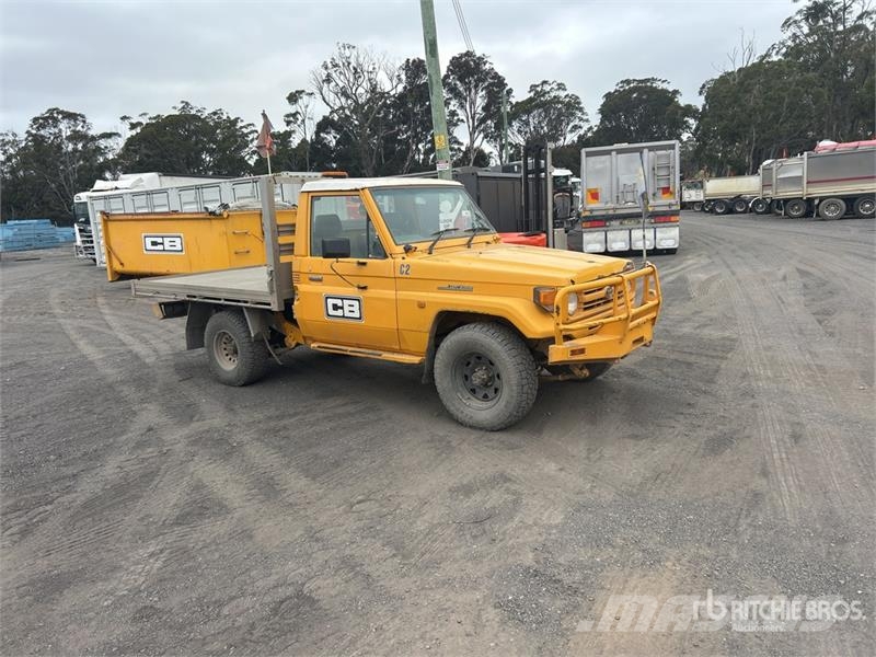 Toyota LandCruiser 75 Series 4x4 Pickup Other