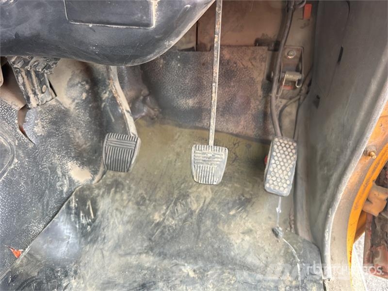 Toyota LandCruiser 75 Series Troop Carrier 4WD SUV Auto