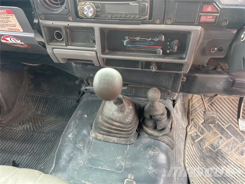 Toyota LandCruiser 75 Series Troop Carrier 4WD SUV Auto