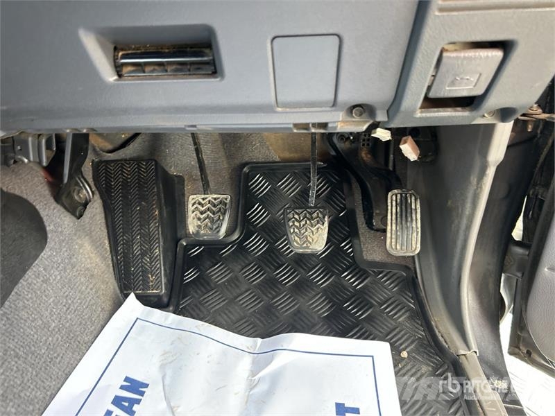 Toyota LandCruiser 79 Series GXL 4x4 Pickup Прочие фургоны