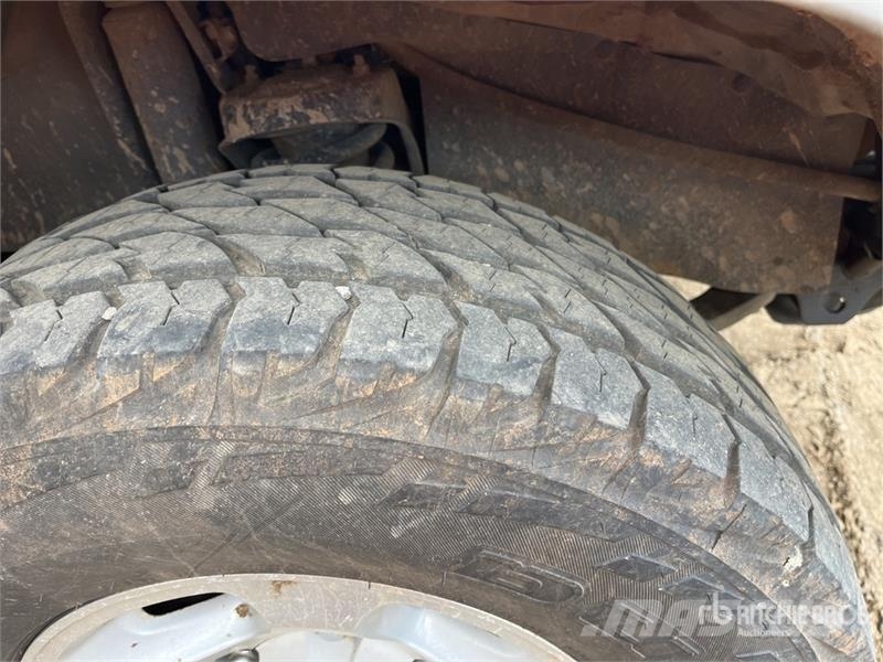 Toyota LandCruiser 79 Series GXL 4x4 Pickup Outros