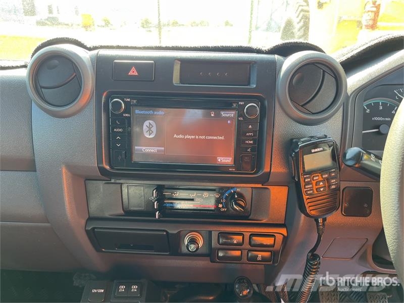 Toyota LandCruiser 79 Series 4x4 Dual Cab Pickup أخرى