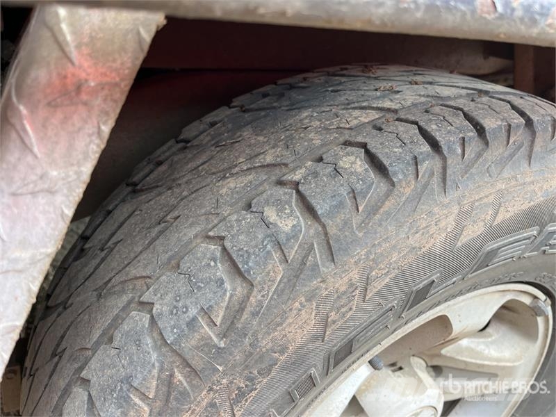 Toyota LandCruiser 79 Series GXL 4x4 Pickup Outros