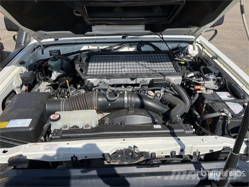 Toyota LandCruiser 79 Series 4x4 Dual Cab Pickup أخرى