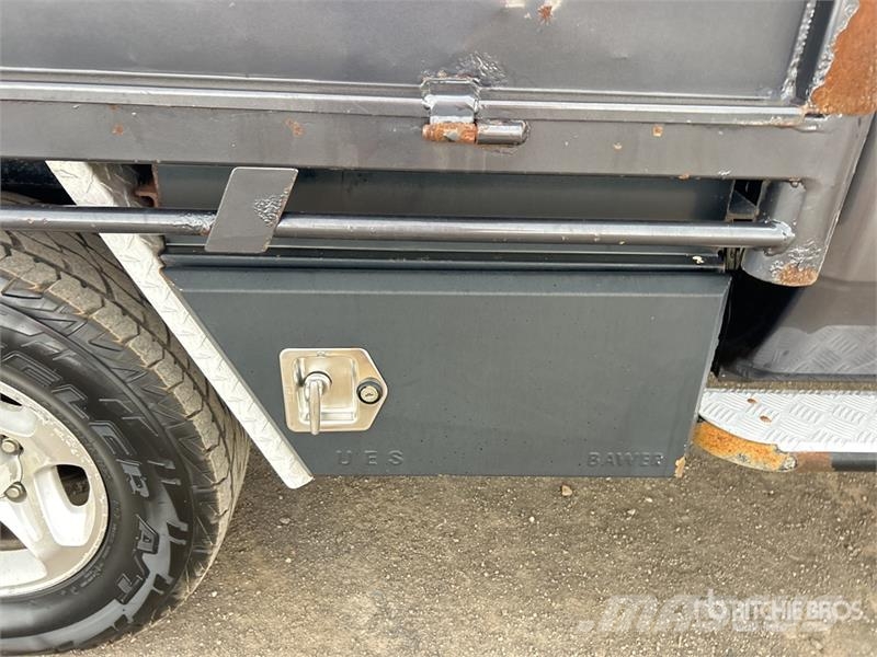 Toyota LandCruiser 79 Series GXL 4x4 Pickup Прочие фургоны