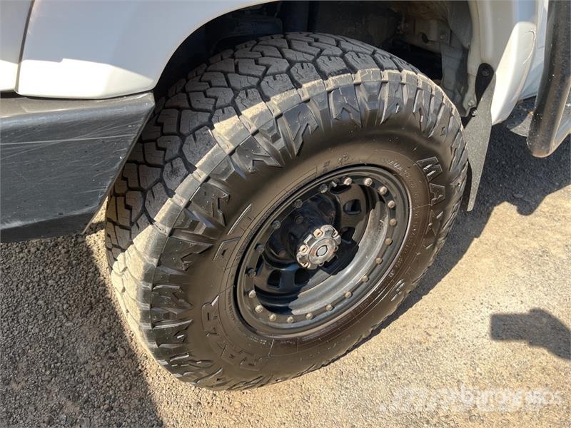 Toyota LandCruiser 79 Series 4x4 Dual Cab Pickup أخرى