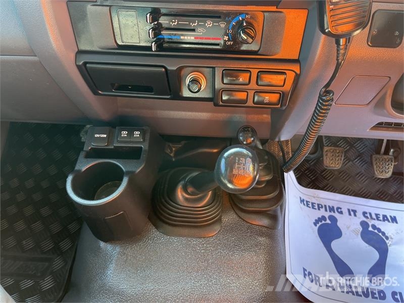 Toyota LandCruiser 79 Series 4x4 Dual Cab Pickup أخرى