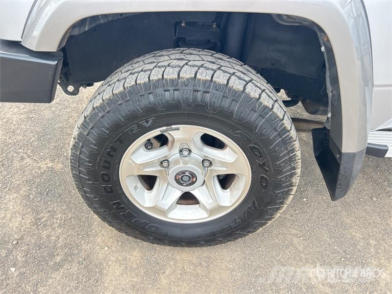 Toyota LandCruiser GXL 4x4 Pickup Прочие фургоны
