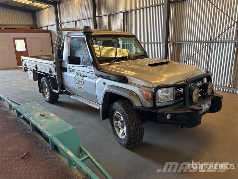 Toyota Landcruiser GXL 4x4 Pickup Muu